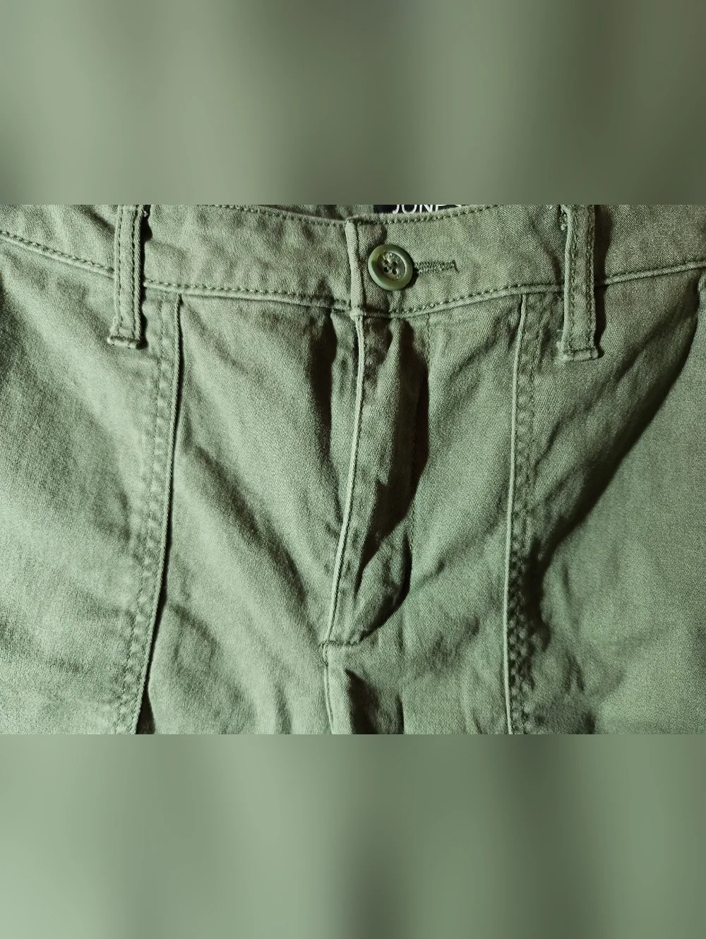Jones New York Olive Green Utility Cargo Shorts Sz 10 Like New